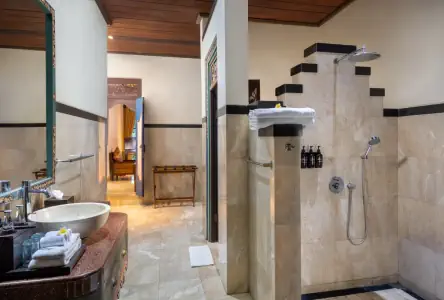 bathroom 5